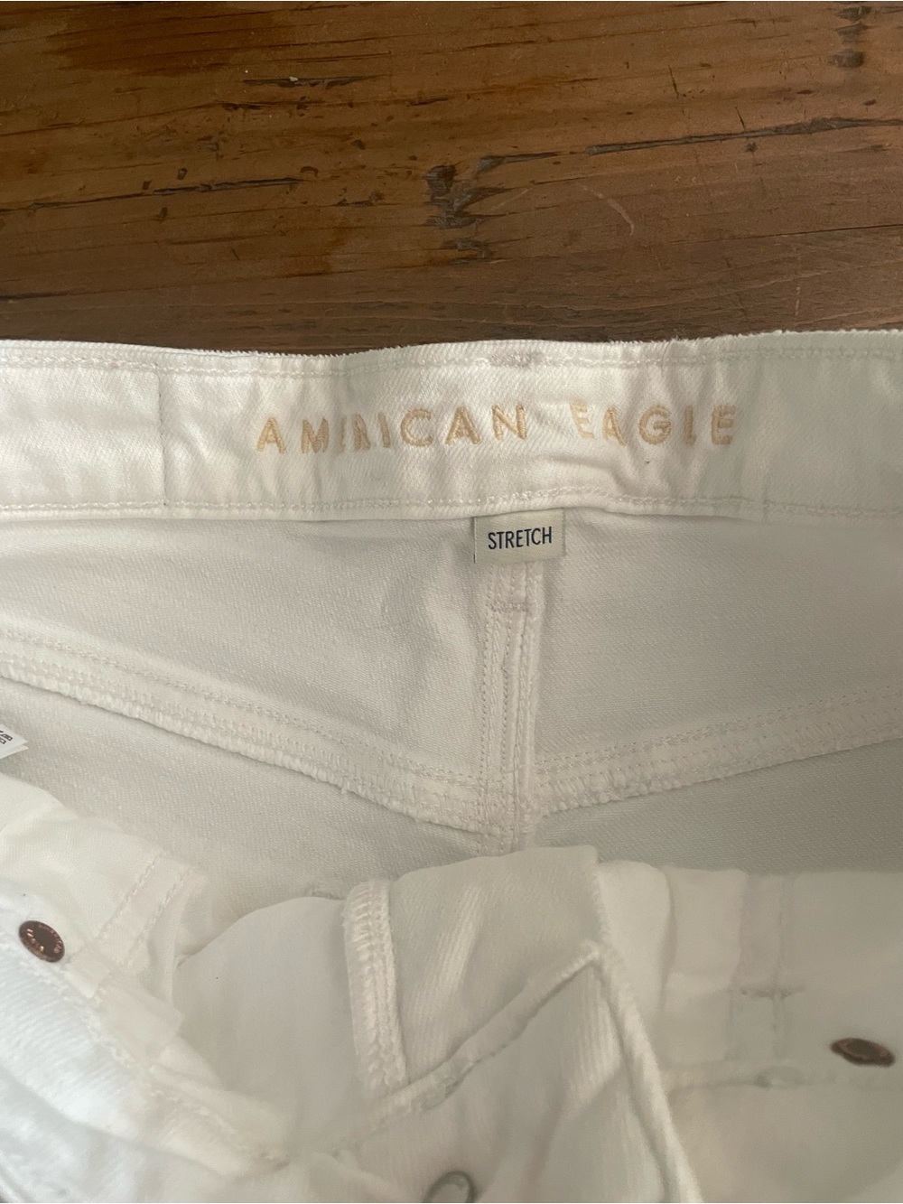 American Eagle Outfitters White Denim Shorts - Picture 4 of 5